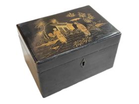 Chinoiserie lead lined caddy box, 16cm across.