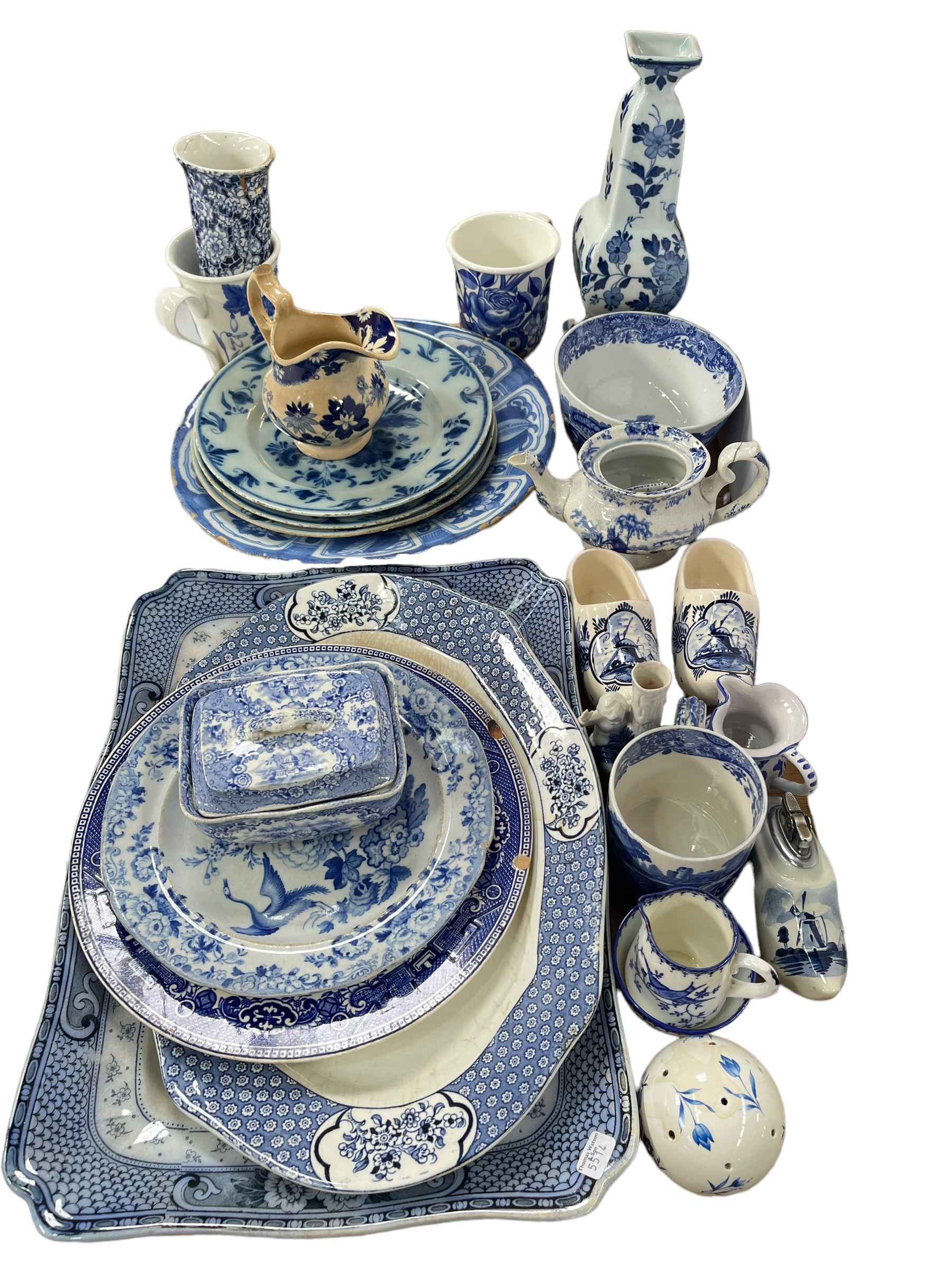 Collection of early blue and white porcelain, Copeland Spode, Delft, etc.