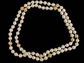 Pearl and gold (not tested) bead necklace, 72cm length.