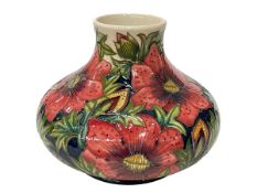 Moorcroft Pottery first quality Pheasants Eye vase, 16.5cm.