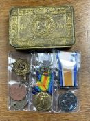 Two WWI Medals awarded to DM2 - 164339 Pte P. R. Leake A. S.