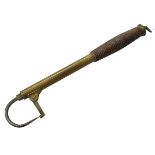 Vintage brass telescopic gaff with wood handle, 36cm closed.