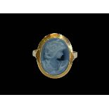 Cameo portrait 18 carat gold ring, size S.