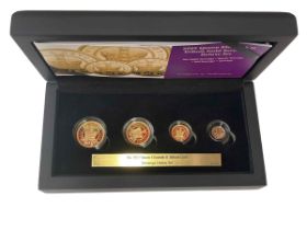 2022 QEII tribute gold sovereign deluxe set by Hattons of London with COA and newspaper.