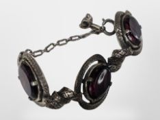 An agate set bracelet