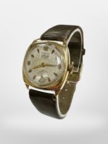 A 9ct yellow gold Gentleman's Avia wrist watch