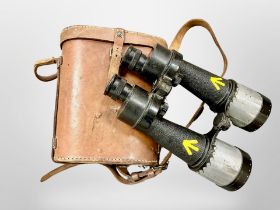 A pair of Barr & Stroud 7X CF25 binoculars, dated 1949,