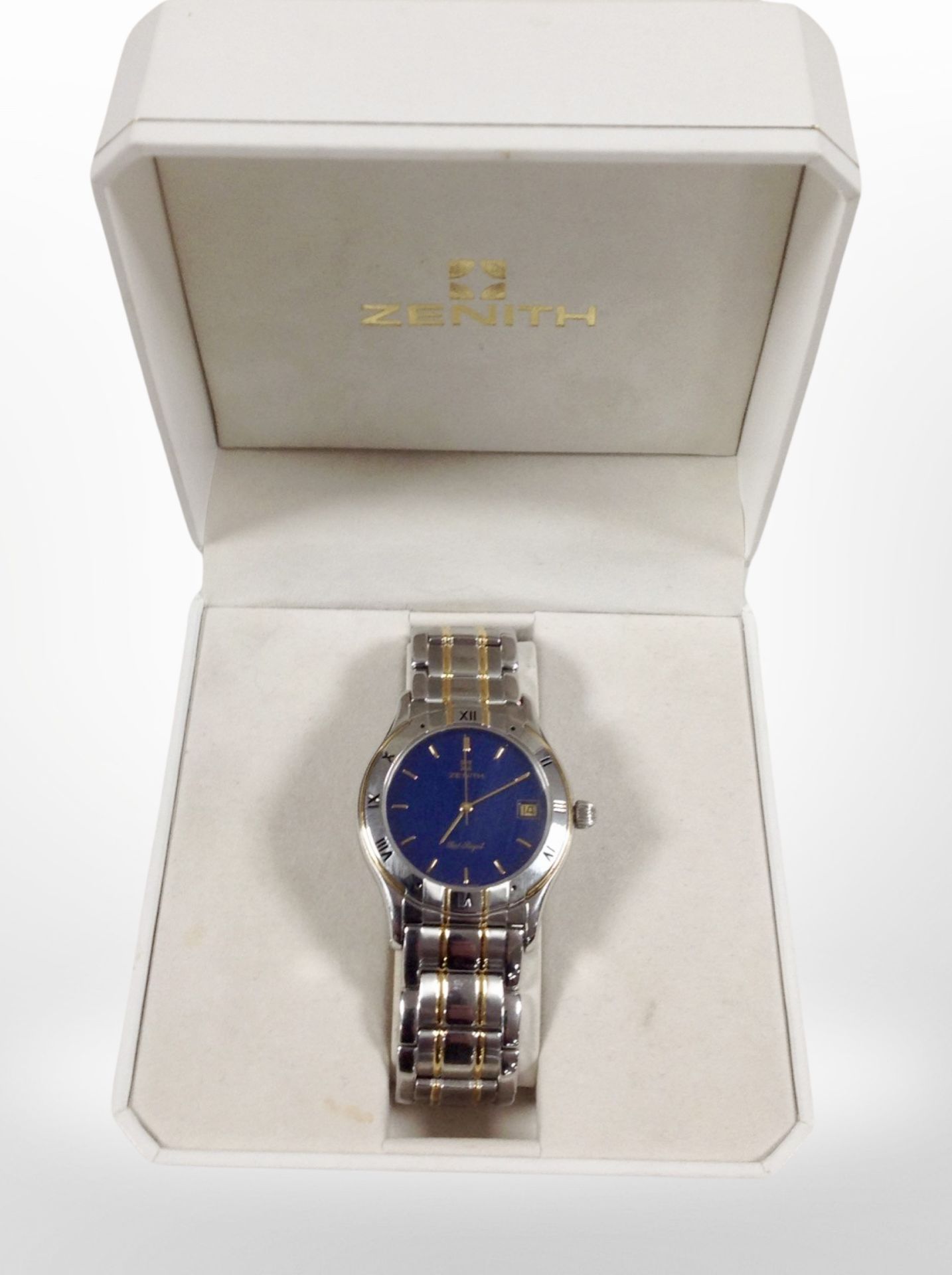 A gent's stainless steel and gold-plated Zenith quartz calendar wristwatch, case 39mm, in box.