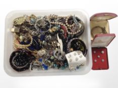 A plastic tray containing a quantity of vintage and later costume jewellery.