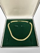 A 9ct gold necklace, length 44cm CONDITION REPORT: 13.