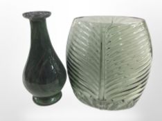 A Murano green swirl glass vase, height 17cm,