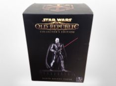 A Gentle Giant Limited Star Wars The Old Republic Collector's Edition Darth Malgus Statue in box