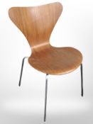 A Danish bent and laminated ply Series 7 chair designed by Arne Jacobsen for Fritz Hansen