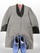 A 1950s Teddy Boy two-piece suit, together with a pair of blue suede shoes, size 9.