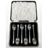 A cased set of six silver teaspoons, Birmingham 1933 CONDITION REPORT: 83.