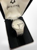 A Gent's stainless steel Bulova quartz calendar wristwatch with box,