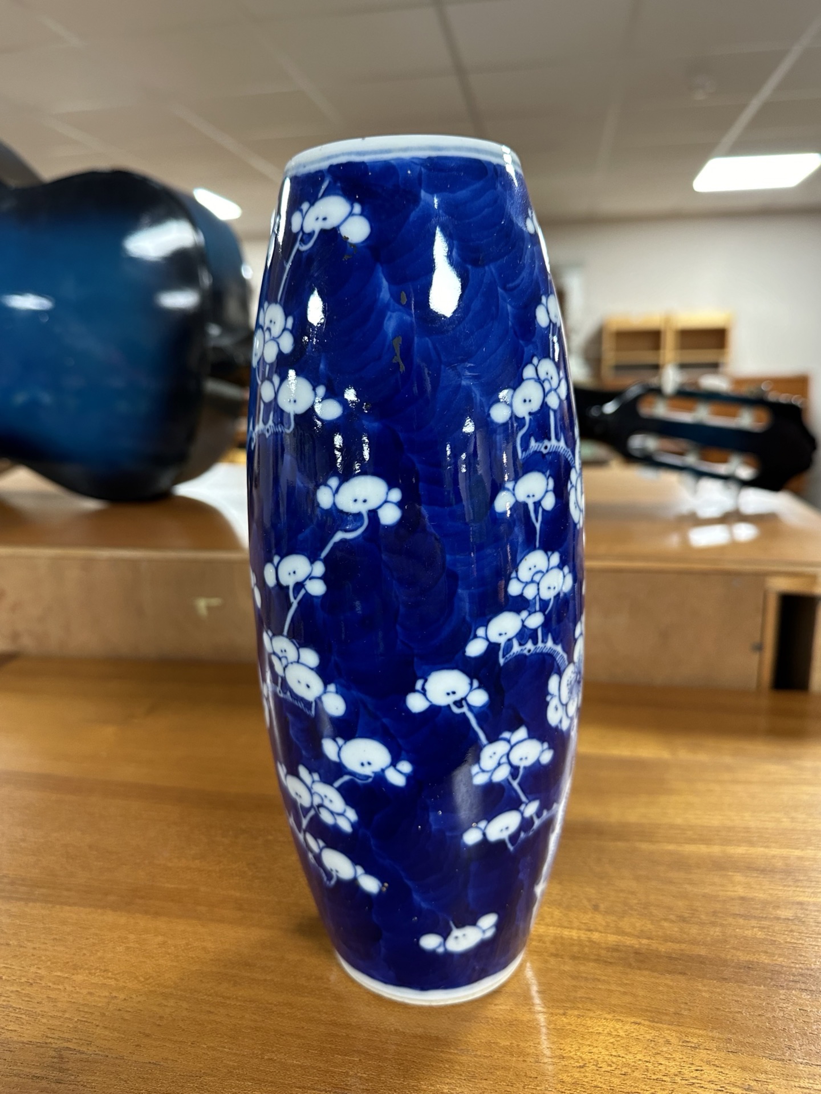 A box of Chinese blue and white porcelain prunus vase with four character mark to base, - Image 3 of 7