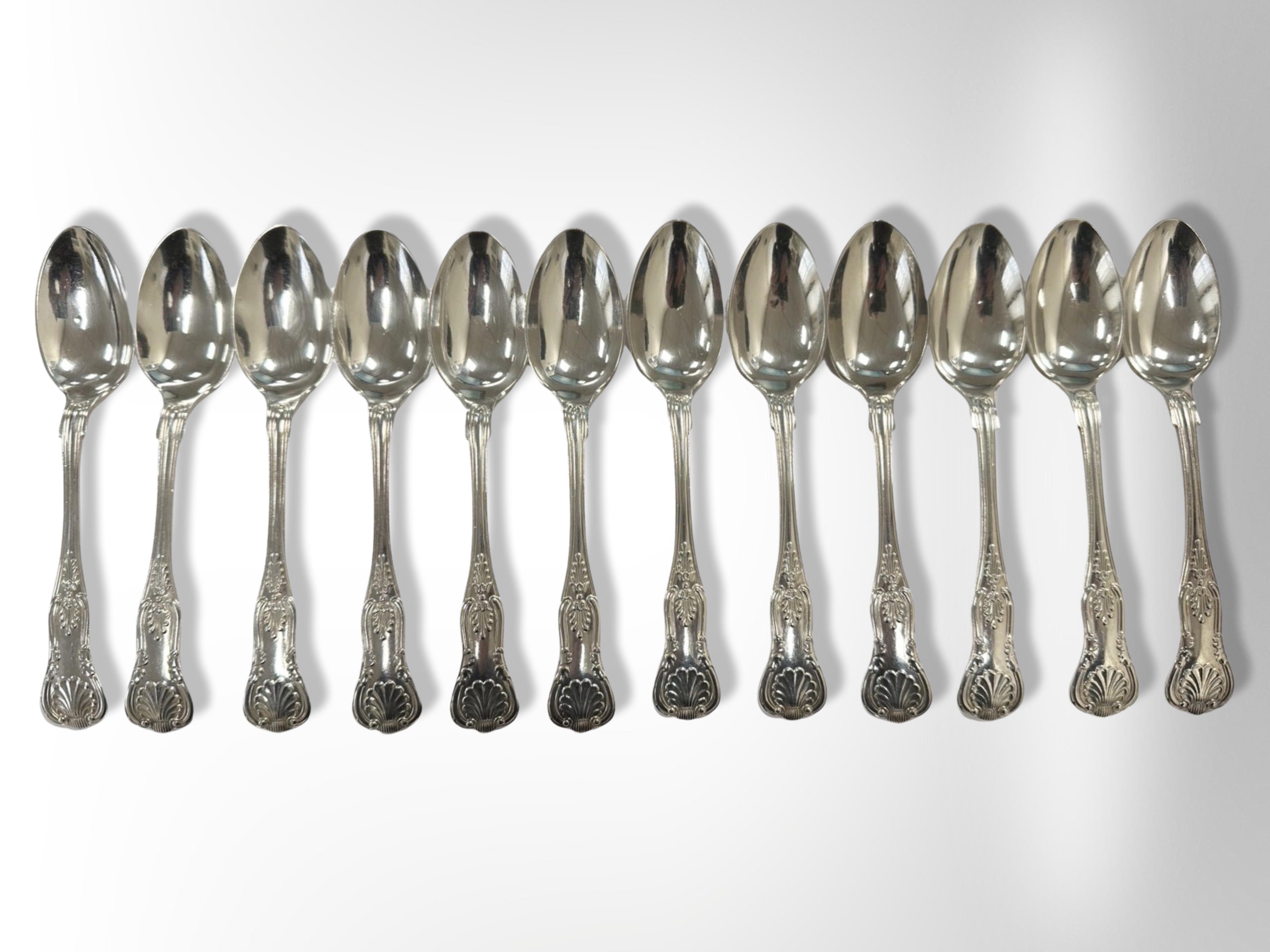 A set of twelve Victorian silver teaspoons, John Round & Son Ltd, Sheffield 1899, length 14.5cm.