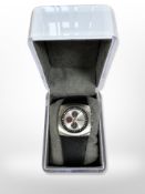 A Gent's DKNY wristwatch in box