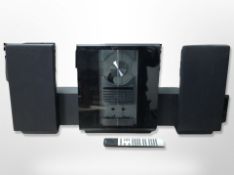 A Bang & Olufsen Beosystem 2500 with pair of speakers,