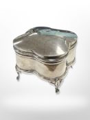 A George V silver ring box, Chester 1920, height 4.