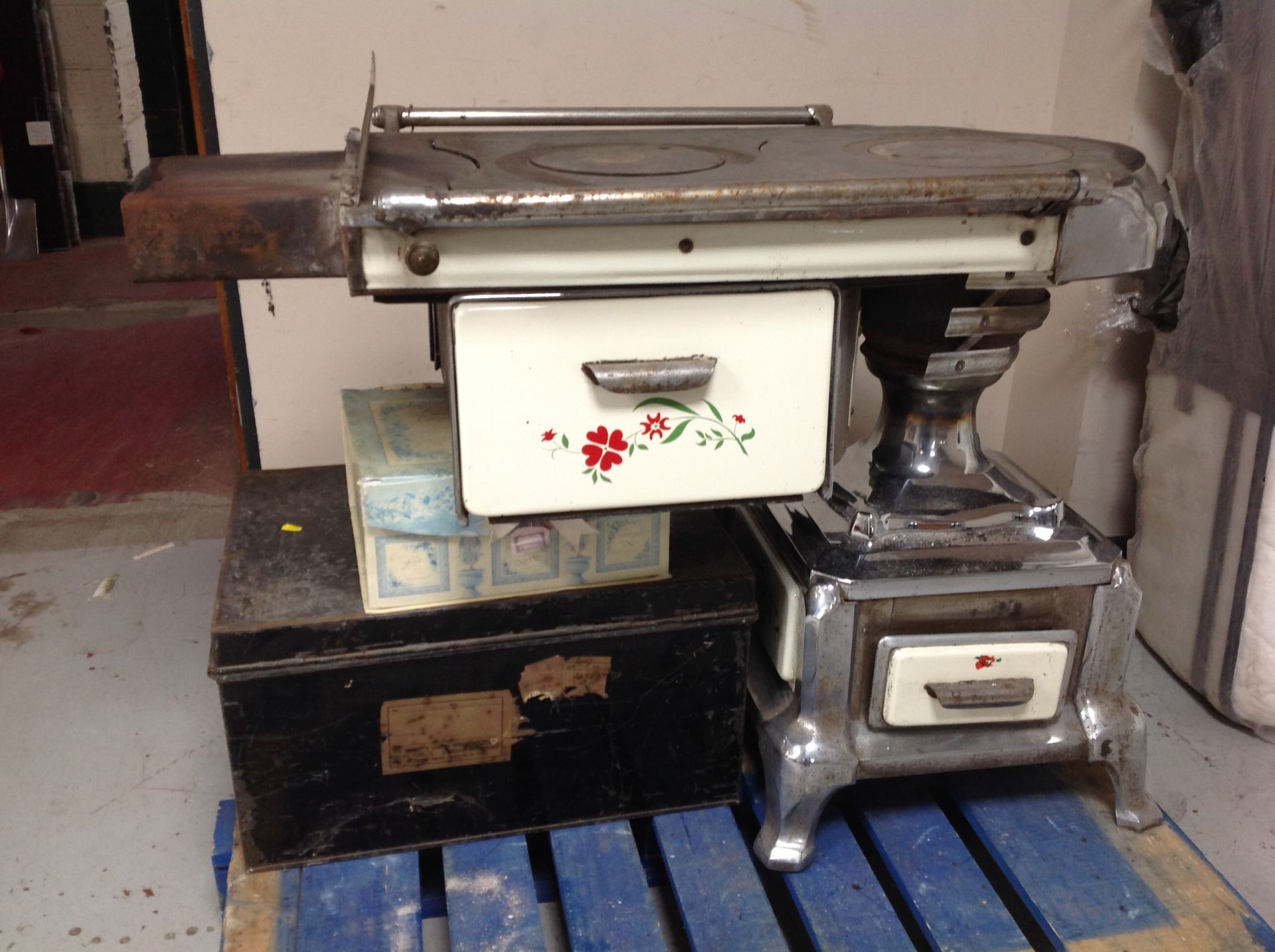 A vintage enamelled stove