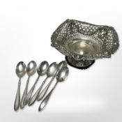 A pierced silver pedestal bonbon dish, London marks, height 7cm,