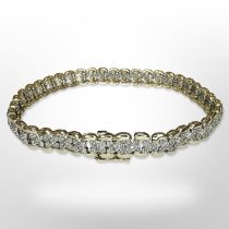 A 9ct yellow gold bracelet set with diamonds, length 19 cm. CONDITION REPORT: 9.6g.