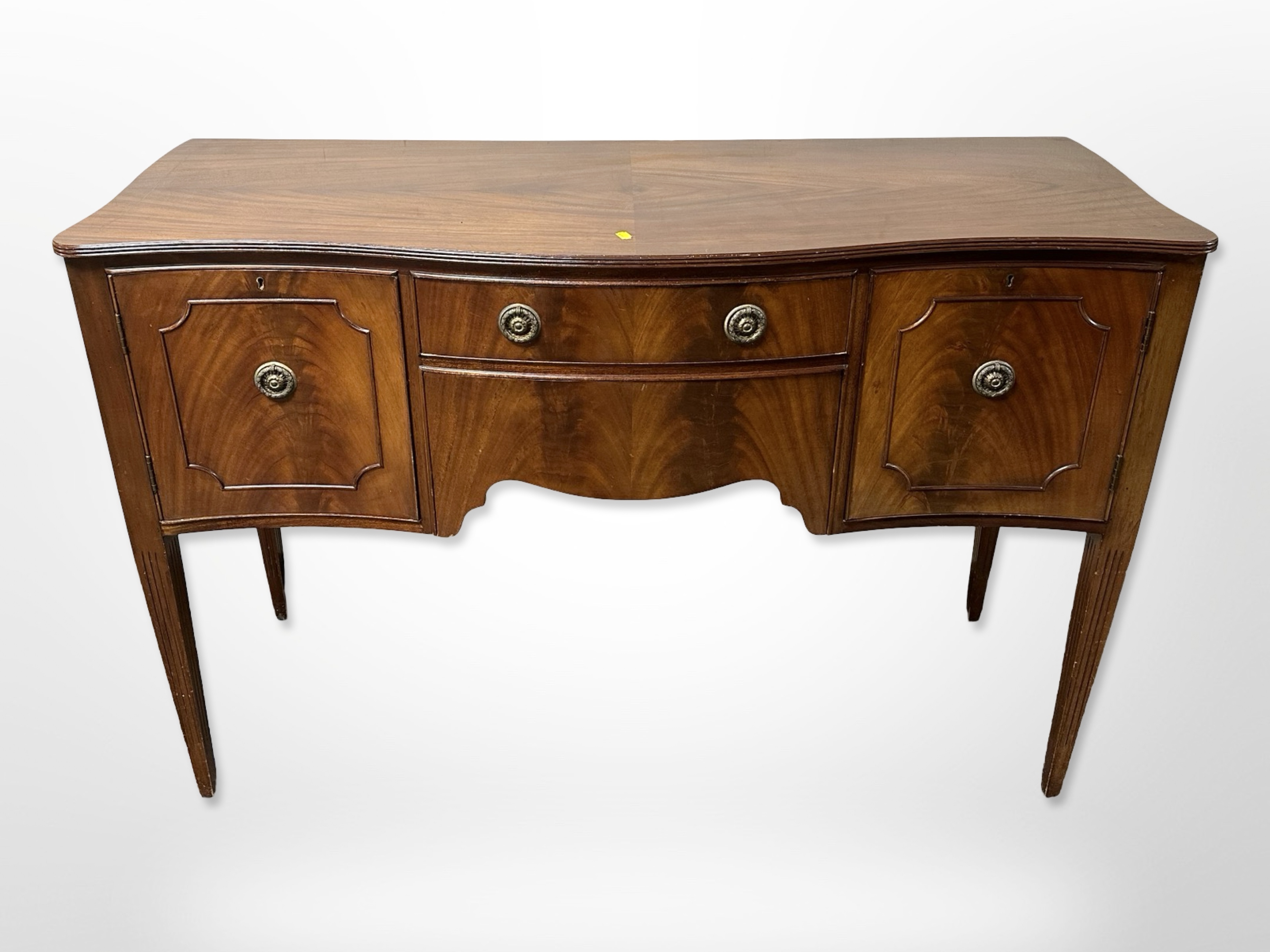 A reproduction mahogany dining room suite comprising of extending dining table, length 123 cm, - Image 2 of 3