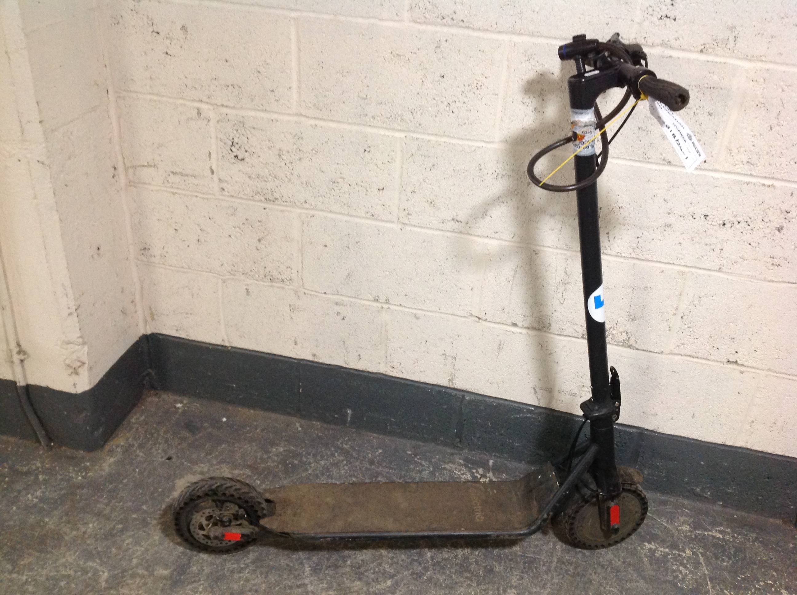 An Electriq scooter CONDITION REPORT: Scooter only, no other parts.
