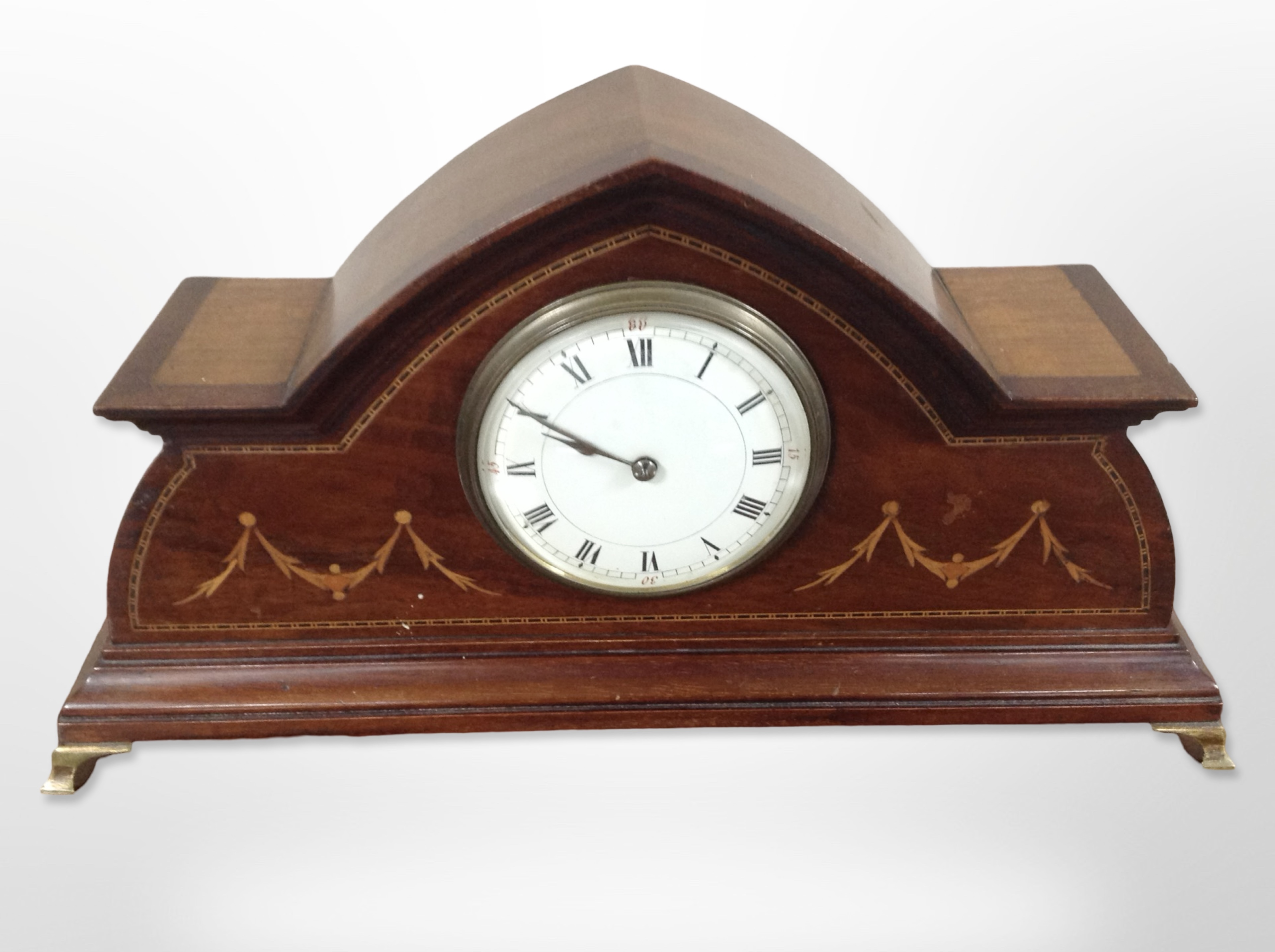 An Edwardian mahogany and satinwood-inlaid mantel clock, width 35cm.