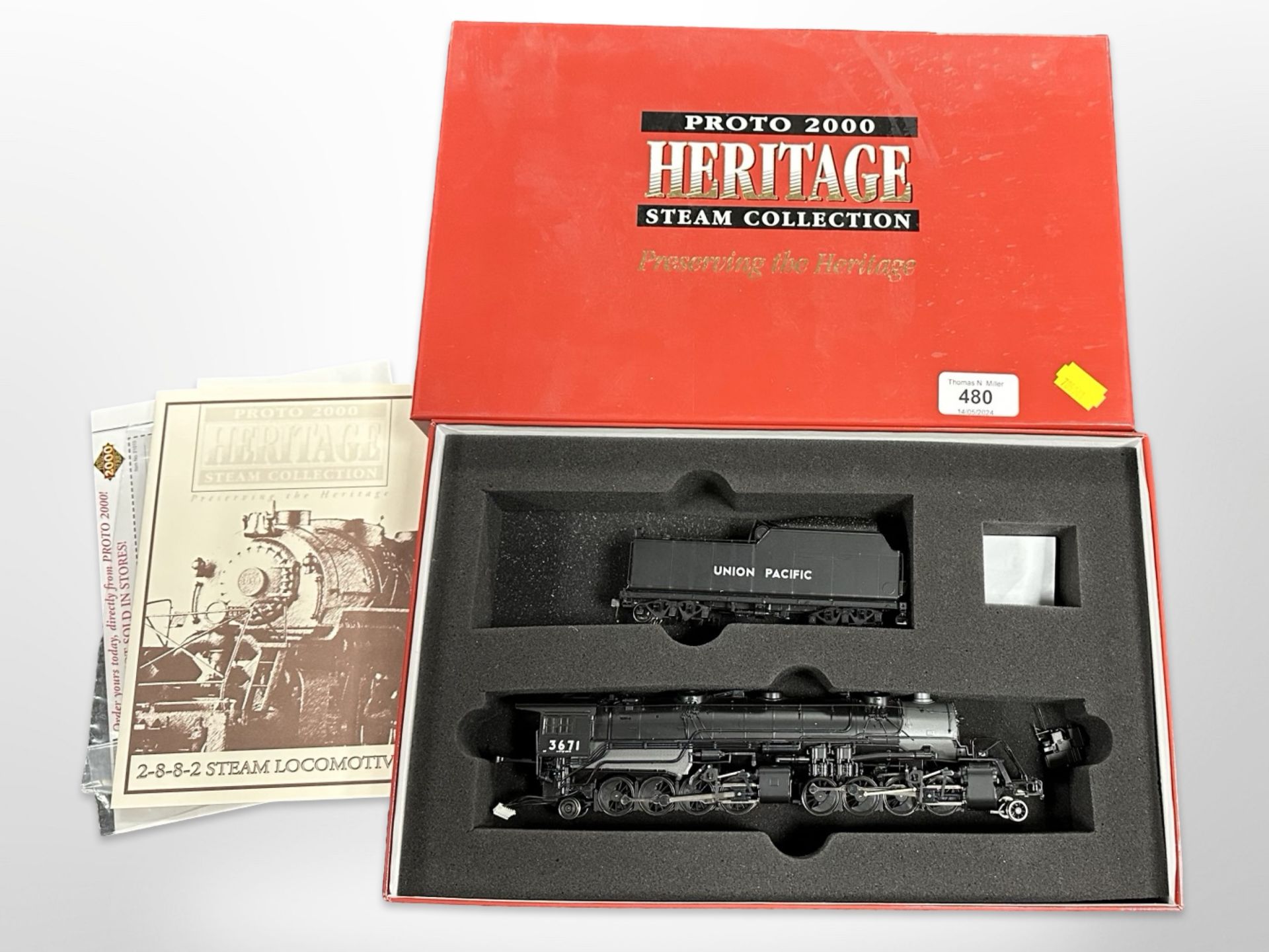 A Proto 2000 Heritage Steam Collection 2-8-8-2 steam locomotive and tender,