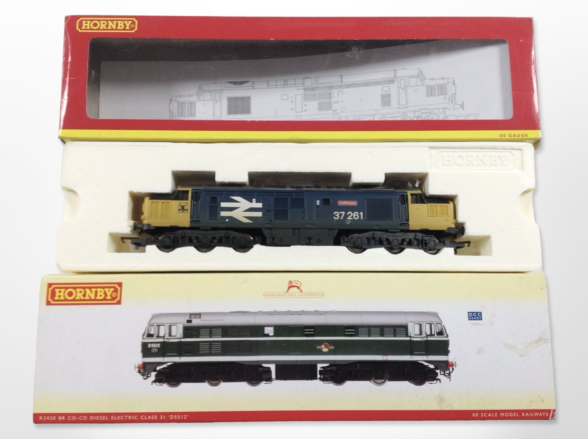 A Hornby R2420 BR CO-CO diesel electric class 31 D5512 00 gauge locomotive and further Hornby