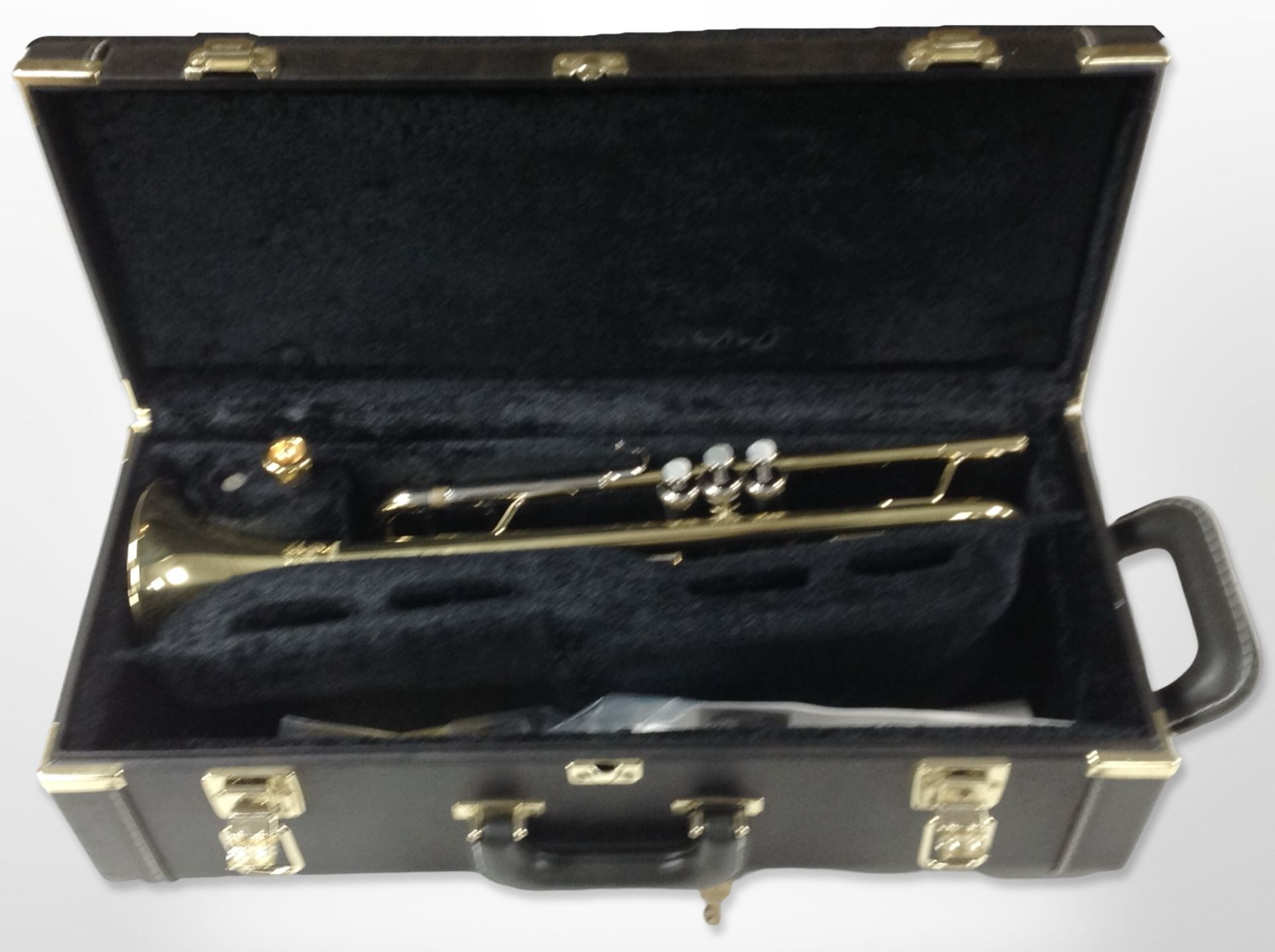A Yamaha Xeno brass and chrome trumpet, made in Japan, stamped YTR8835 456962,