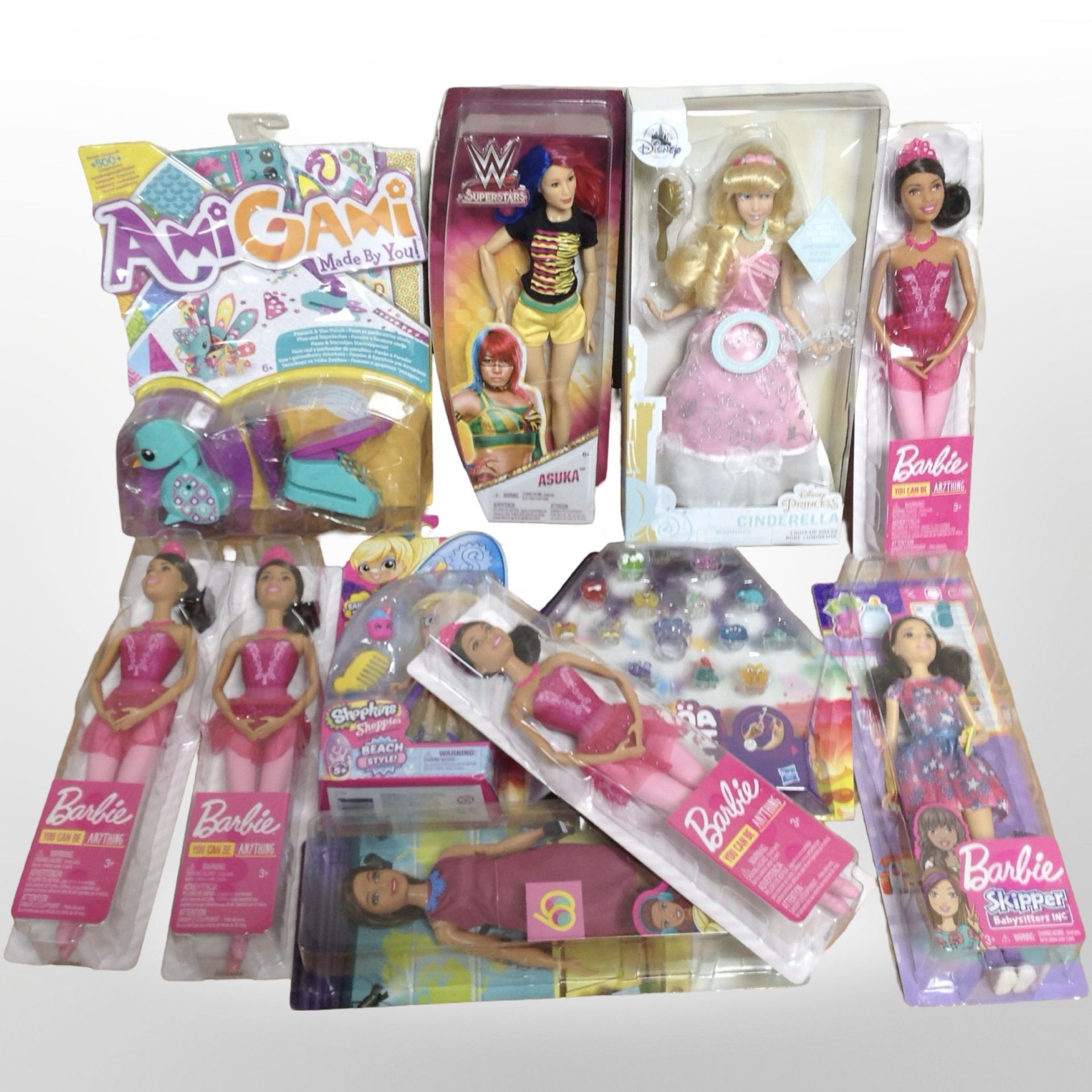 11 Disney, Mattel and other toys including Barbie.