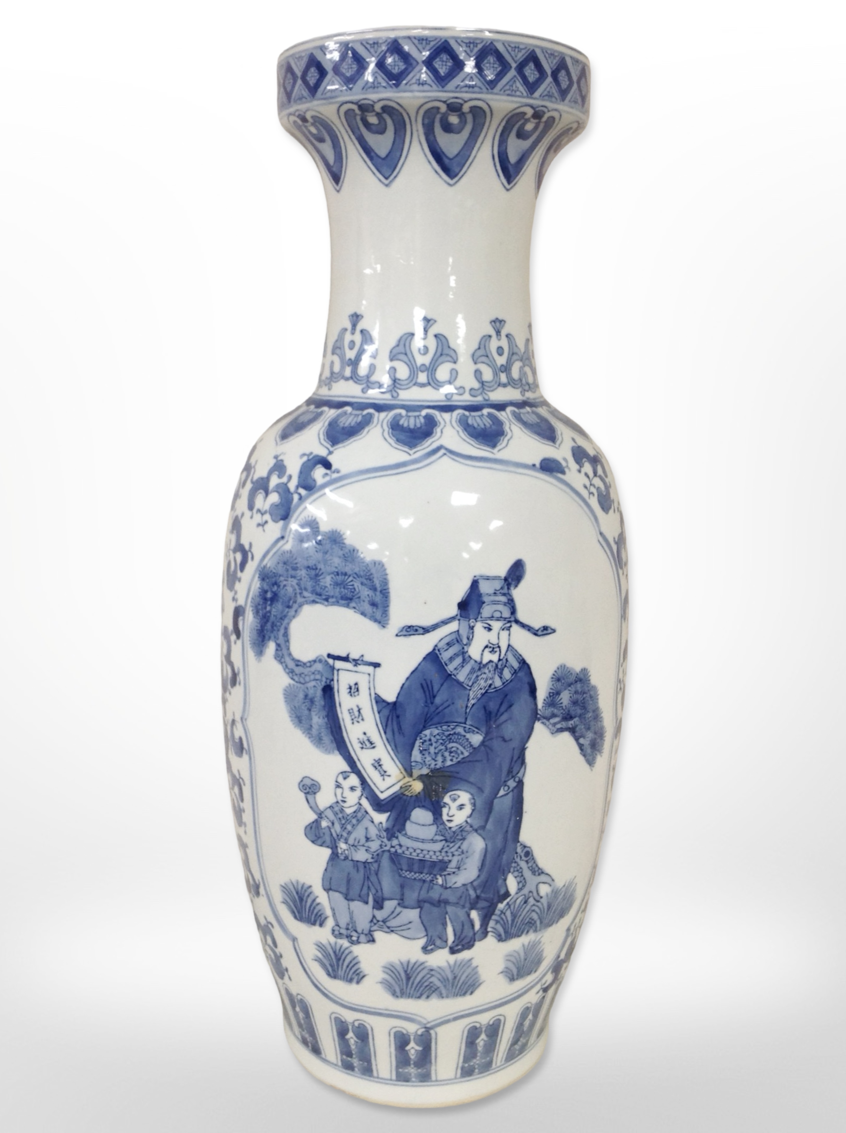 A contemporary Chinese blue and white baluster vase,