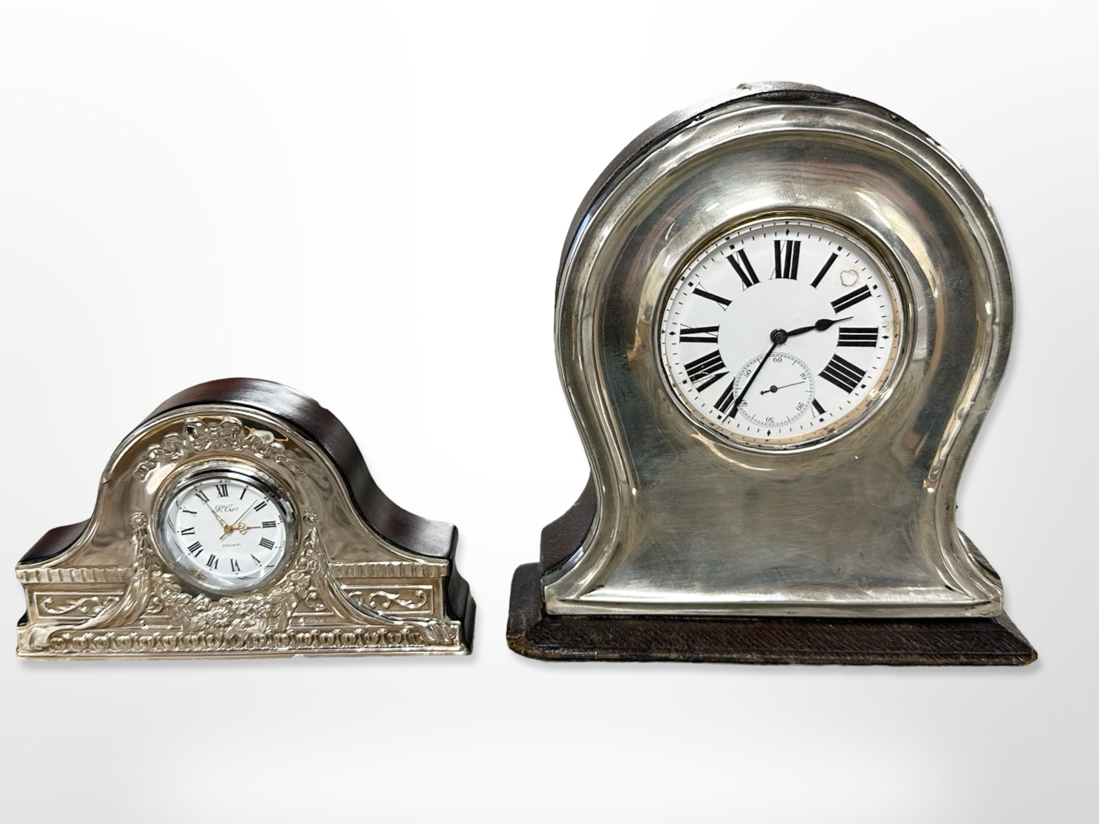 An Edwardian silver mounted pocket watch stand, height 14 cm,