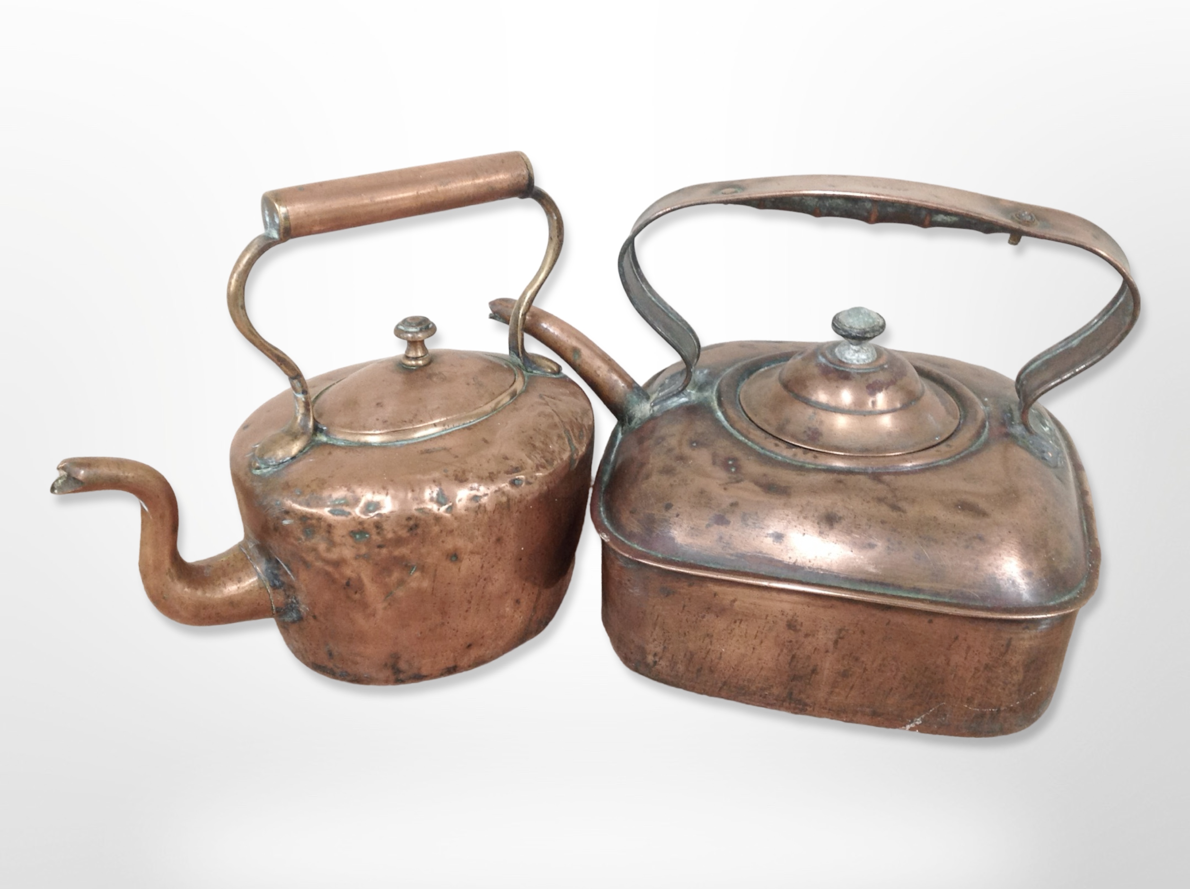 A Victorian square copper kettle, plus one other, tallest 21cm.
