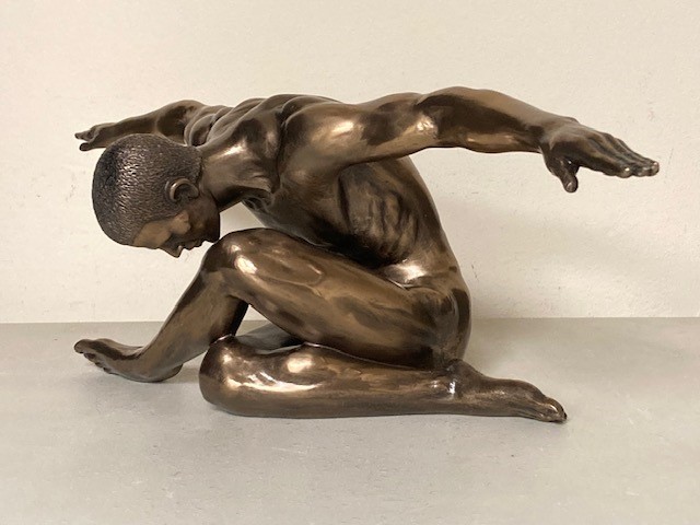 A Harmony nude male bronze effect figure with outstretched arms model WU75155 Verunese design, - Image 2 of 3