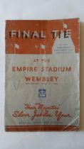 RUGBY LEAGUE, Challenge Cup 1935 Final programme, Huddersfield v Castleford, creasing, corner folds,