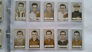 GALLAHER, Famous Footballers, complete, green back, G to VG, 100