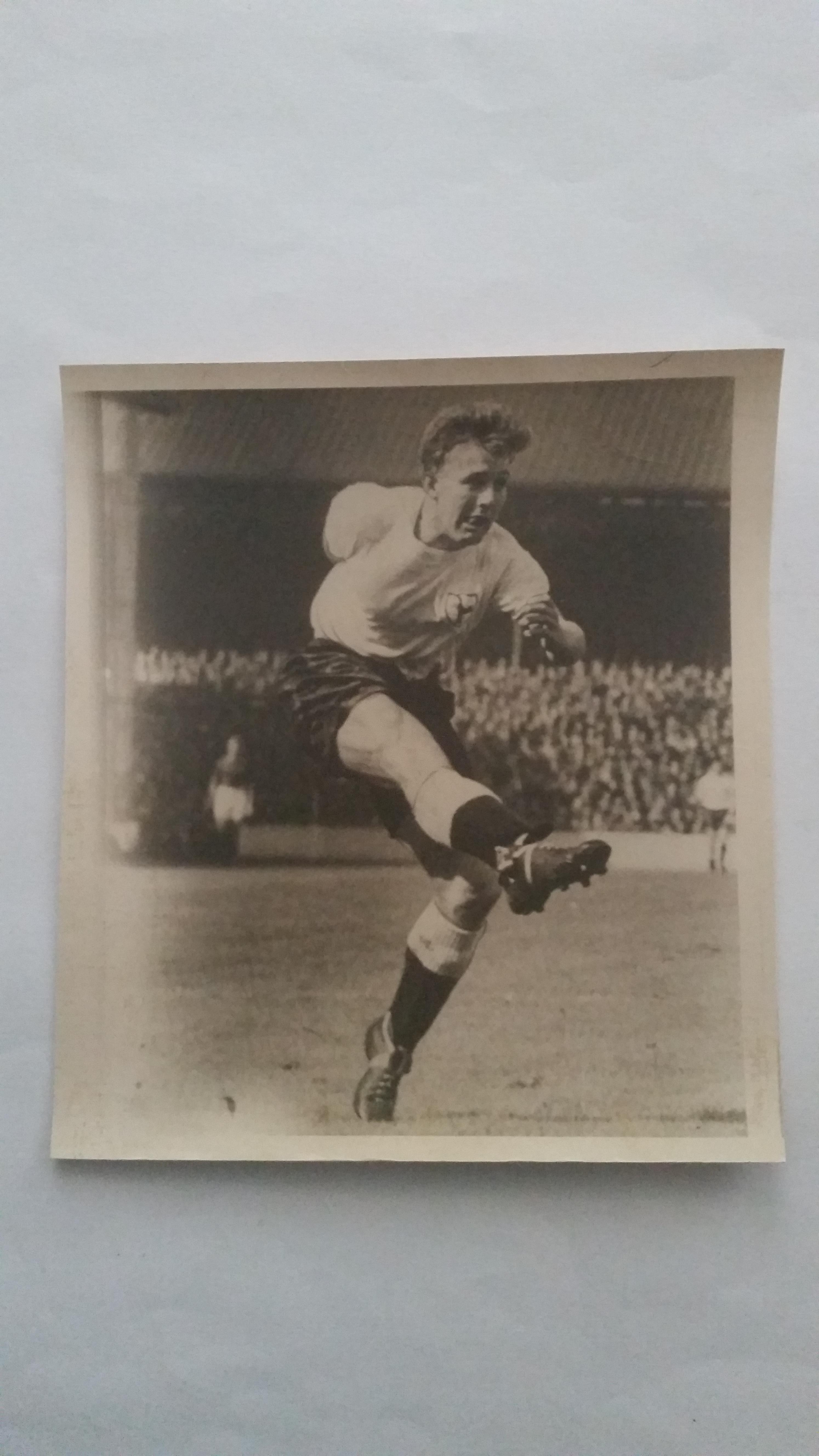 FOOTBALL, selection of original b/w photographs, all players who joined Swansea City at some point - Image 6 of 9