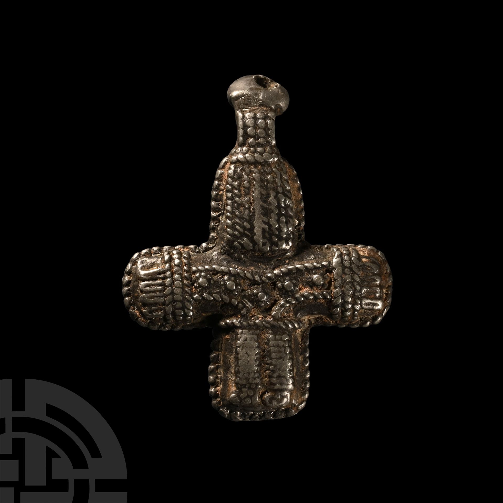 Viking White Metal Filigree Crucifix Pendant - Image 2 of 2