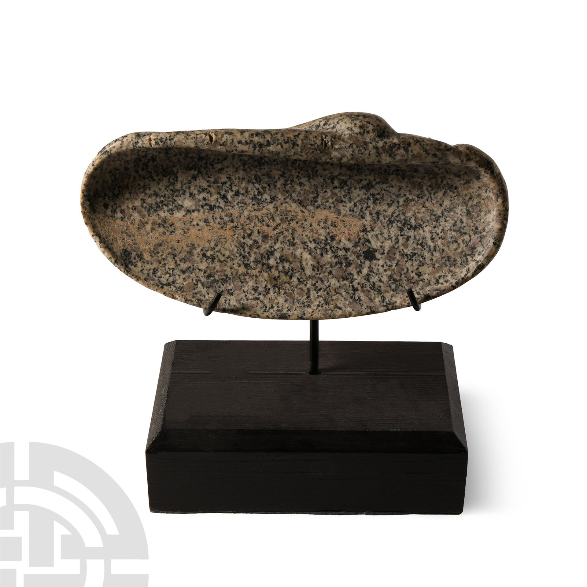 Egyptian Diorite Shell-Shaped Bowl - Bild 3 aus 3