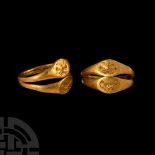Roman Gold Marriage Ring with Clasped Hands and Eagle