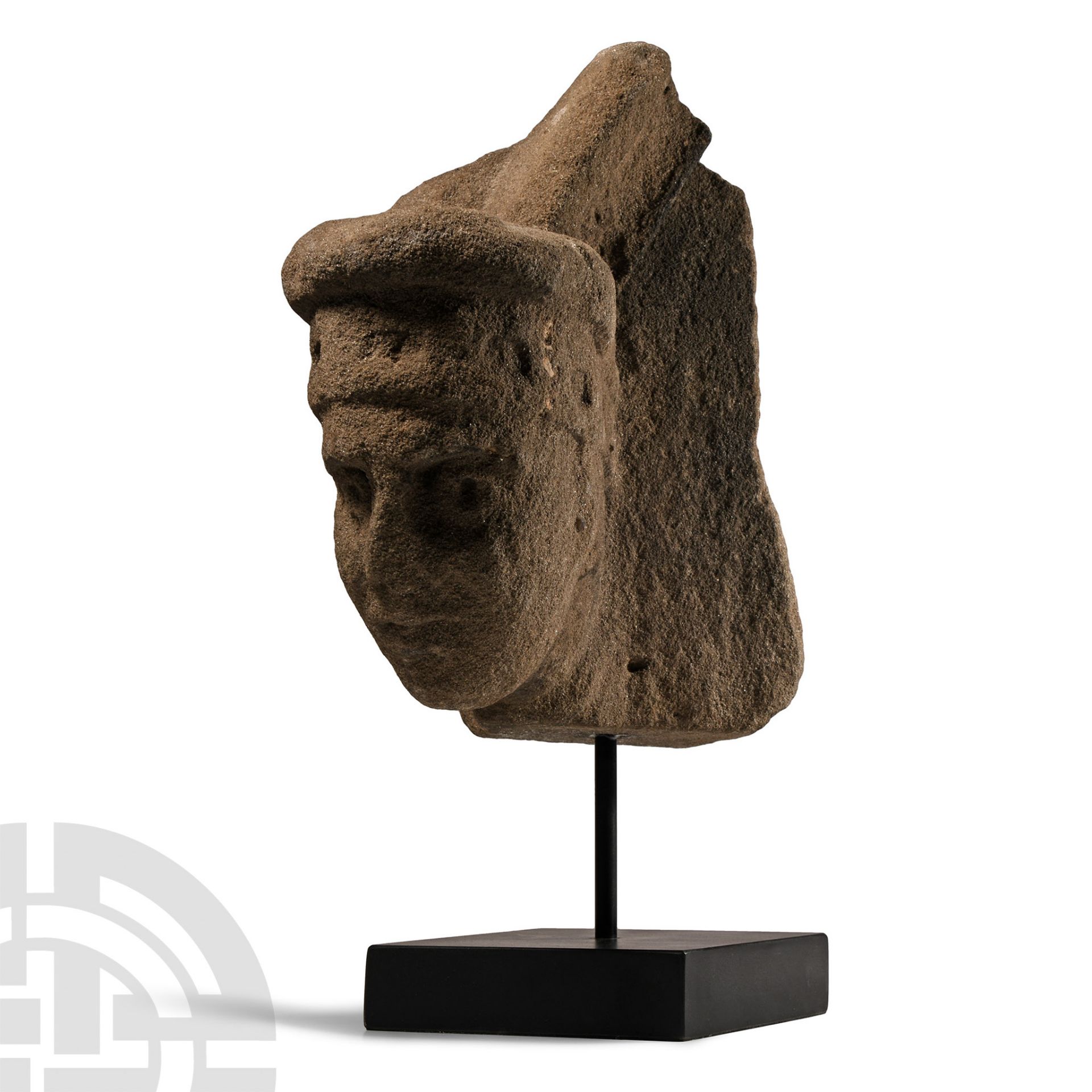 Medieval Carved Stone Head of a Cleric - Bild 4 aus 4