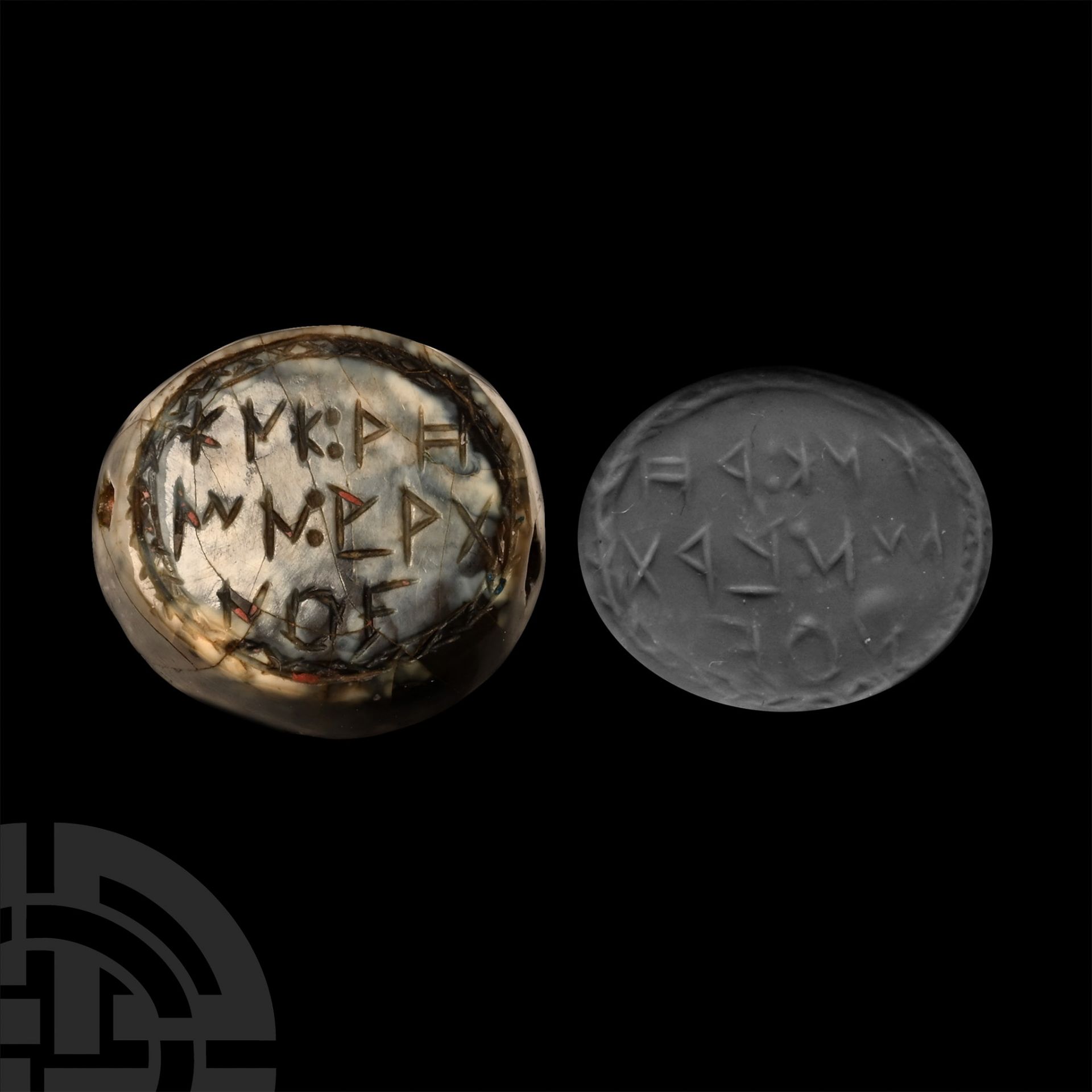 Graeco-Phoenician Mottled Agate Scaraboid with Three Line Inscription - Bild 2 aus 2