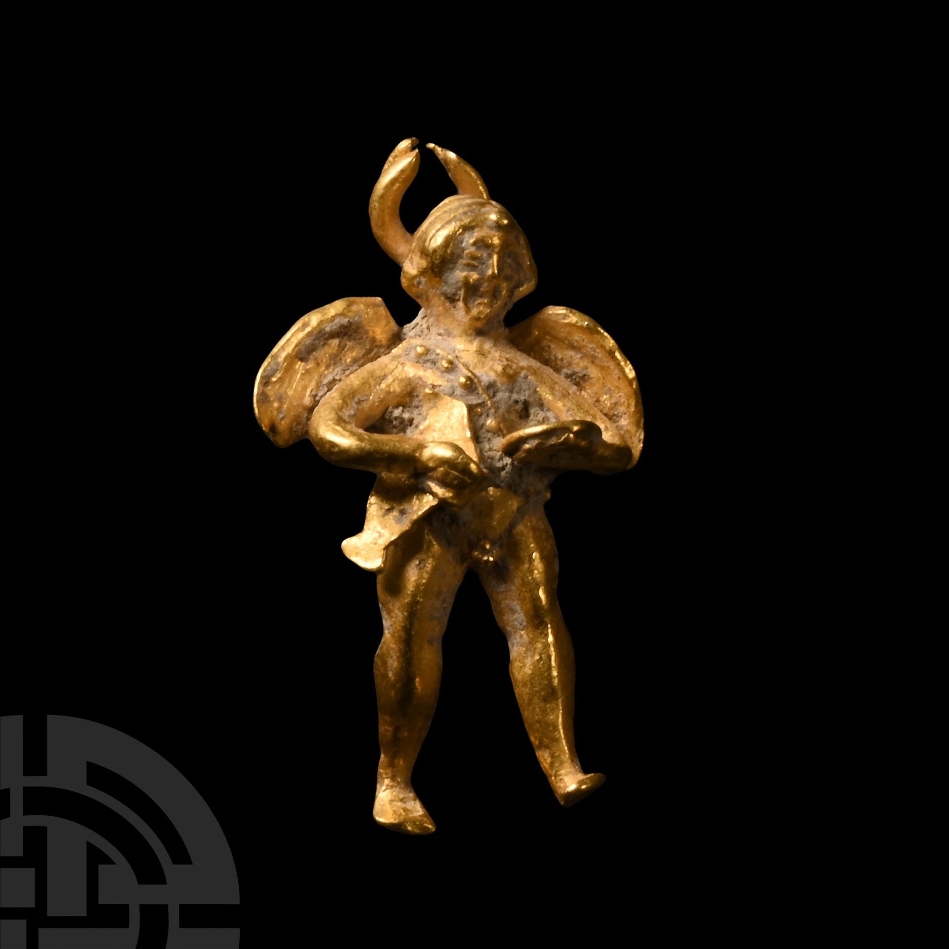 Roman Gold Cupid Pendant