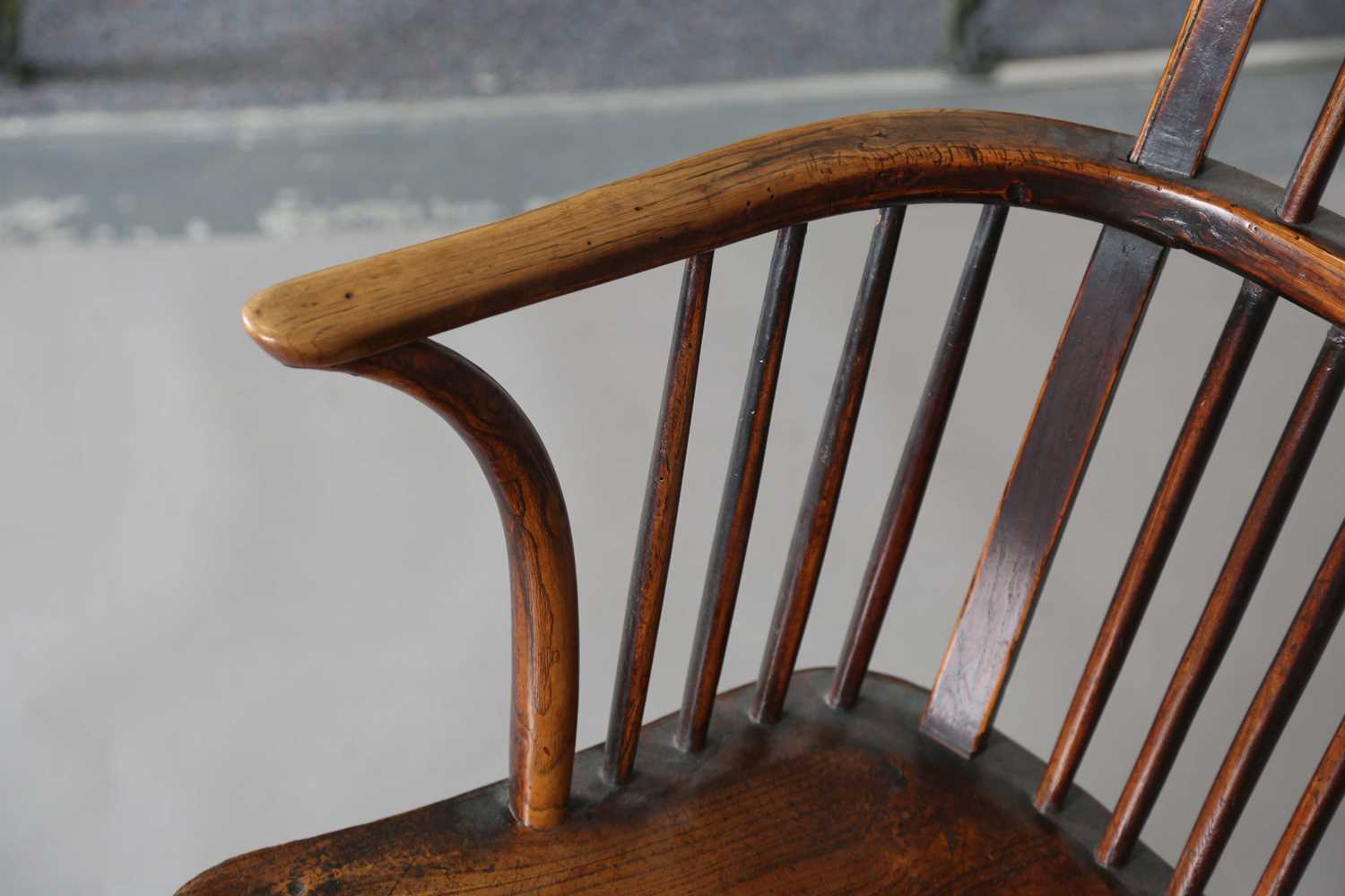 A mid-19th century provincial ash and elm bar and stick back Windsor armchair with a wide elm seat - Image 6 of 9