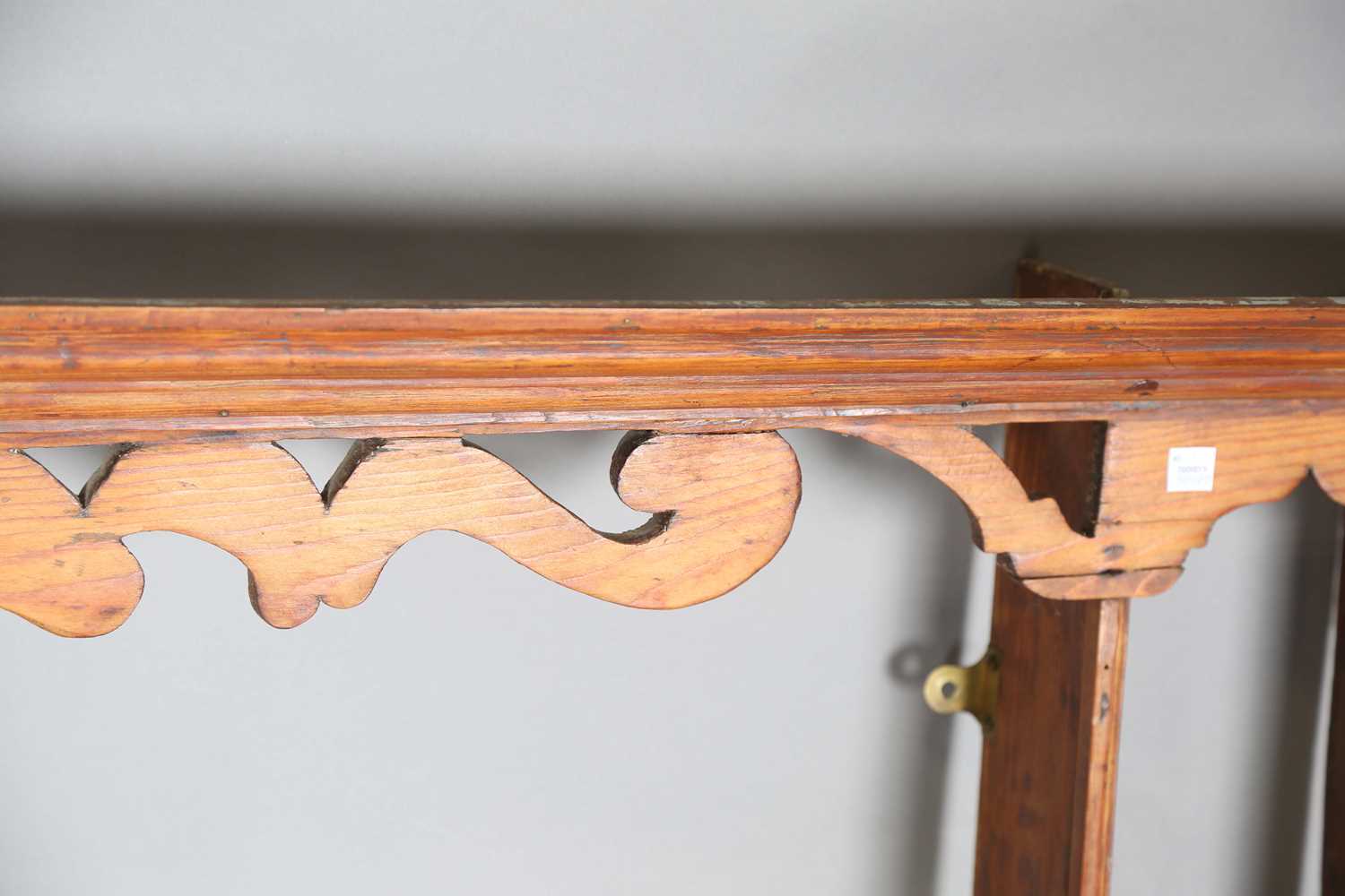 An 18th century provincial pine plate rack with pierced frieze, height 112cm, width 140cm, depth - Image 4 of 9
